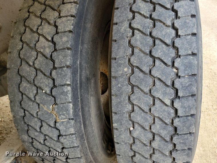 image for item DR4390 2007 Mack Granite CV513 ready mix truck