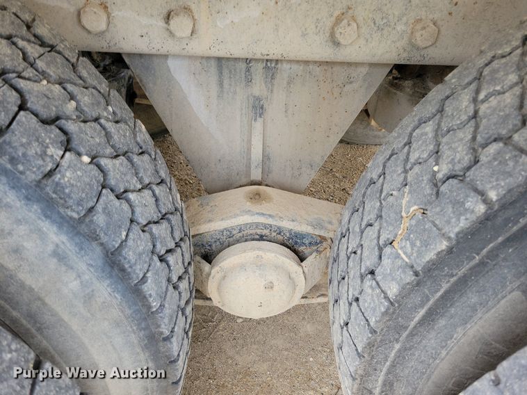 image for item DR4390 2007 Mack Granite CV513 ready mix truck