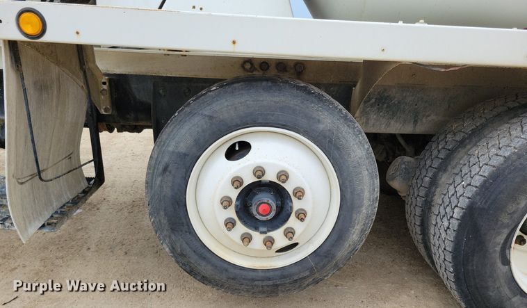 image for item DR4390 2007 Mack Granite CV513 ready mix truck