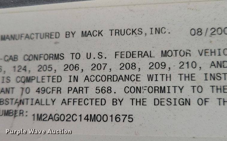 image for item DR4391 2004 Mack CV513 ready mix truck