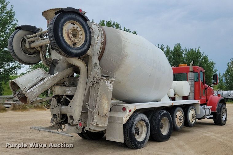 image for item DR4393 1999 Kenworth W900 ready mix truck