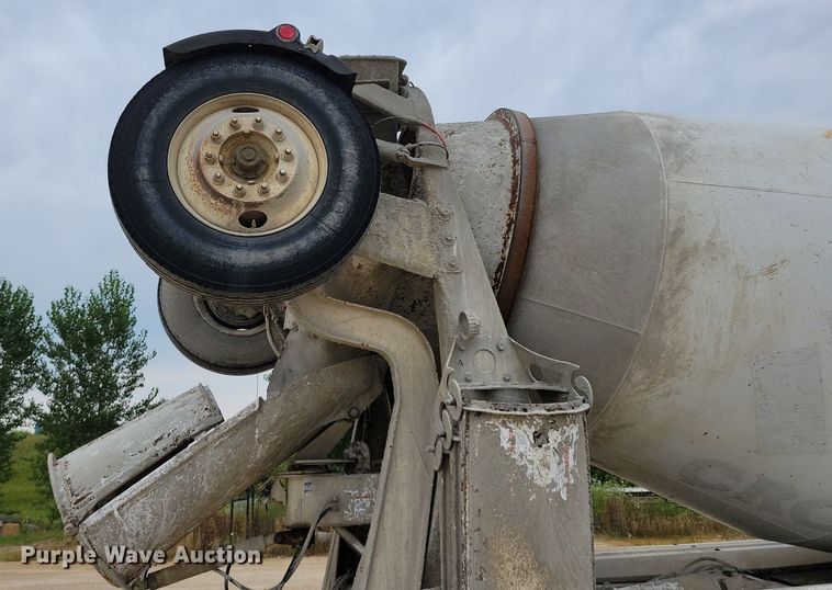 image for item DR4393 1999 Kenworth W900 ready mix truck