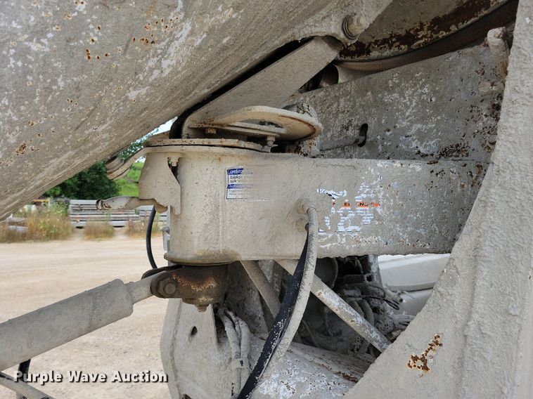 image for item DR4393 1999 Kenworth W900 ready mix truck