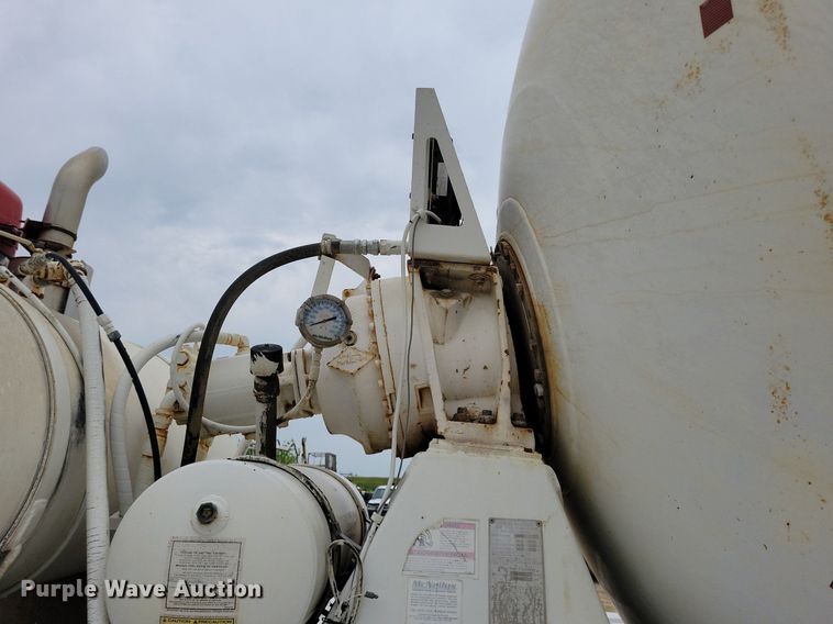 image for item DR4393 1999 Kenworth W900 ready mix truck