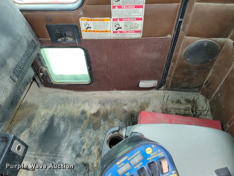 image for item DR4393 1999 Kenworth W900 ready mix truck