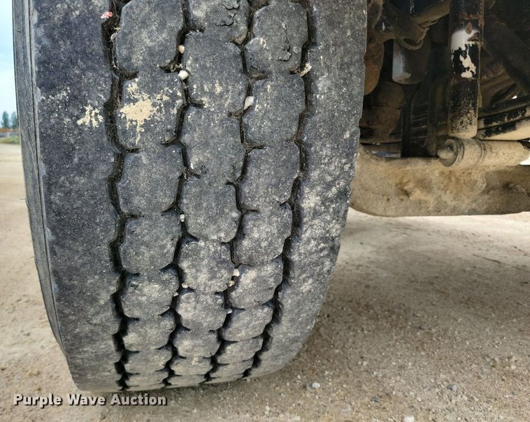 image for item DR4393 1999 Kenworth W900 ready mix truck