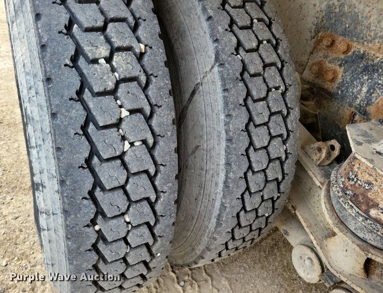 image for item DR4393 1999 Kenworth W900 ready mix truck