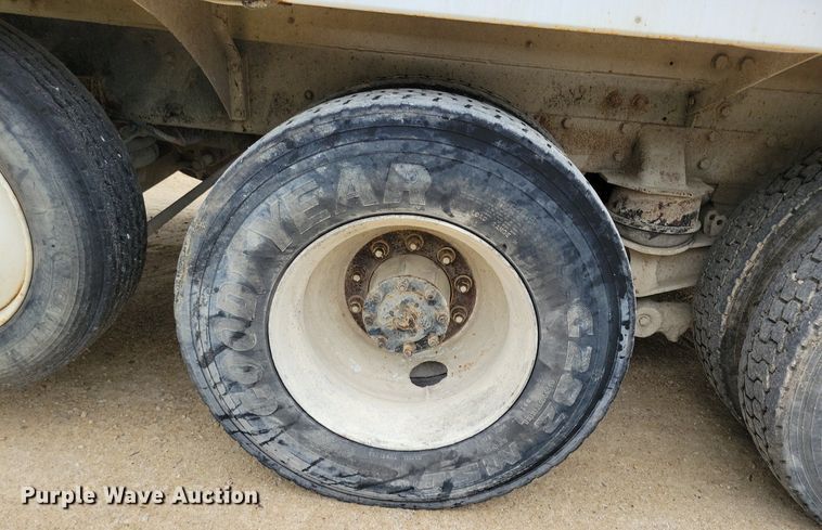 image for item DR4393 1999 Kenworth W900 ready mix truck