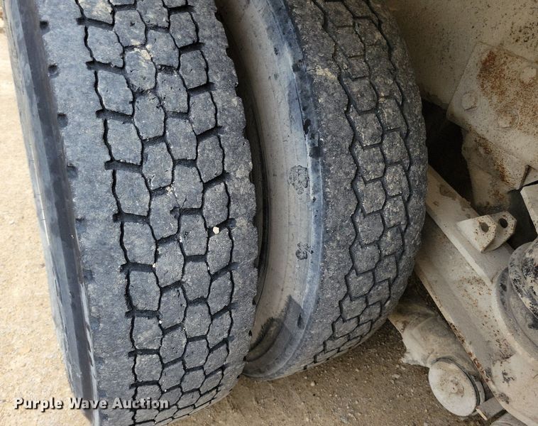 image for item DR4393 1999 Kenworth W900 ready mix truck