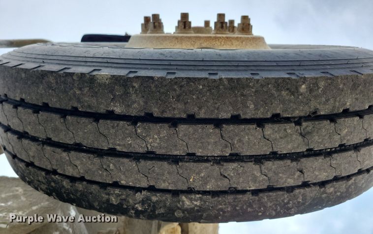 image for item DR4393 1999 Kenworth W900 ready mix truck