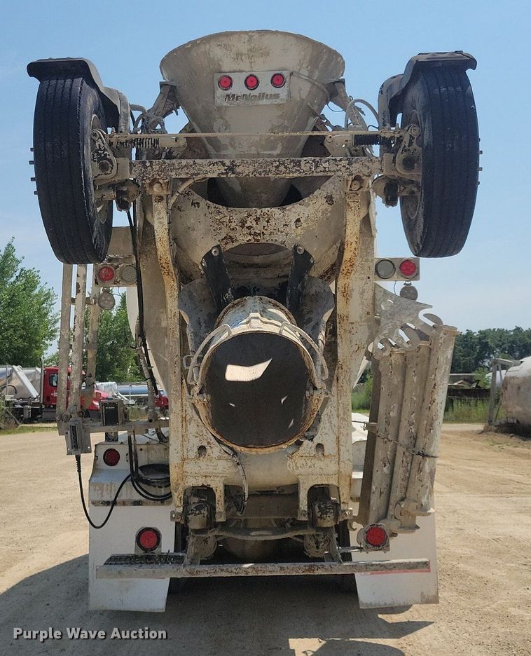 image for item DR4400 2001 Kenworth W900 ready mix truck