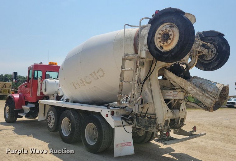 image for item DR4400 2001 Kenworth W900 ready mix truck