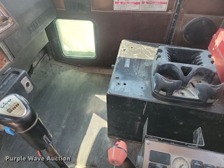 image for item DR4400 2001 Kenworth W900 ready mix truck