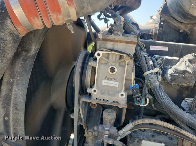 image for item DR4400 2001 Kenworth W900 ready mix truck