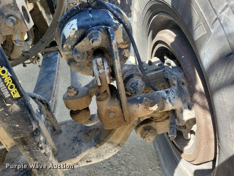 image for item DR4400 2001 Kenworth W900 ready mix truck