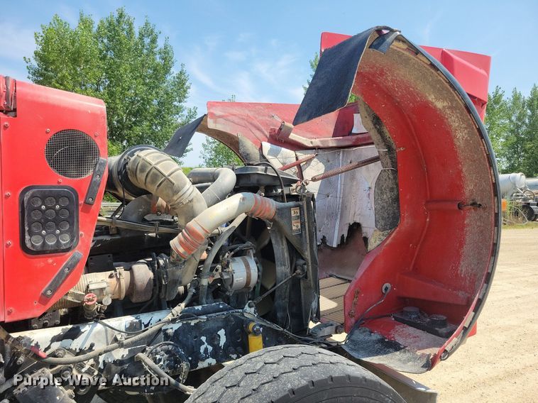 image for item DR4400 2001 Kenworth W900 ready mix truck