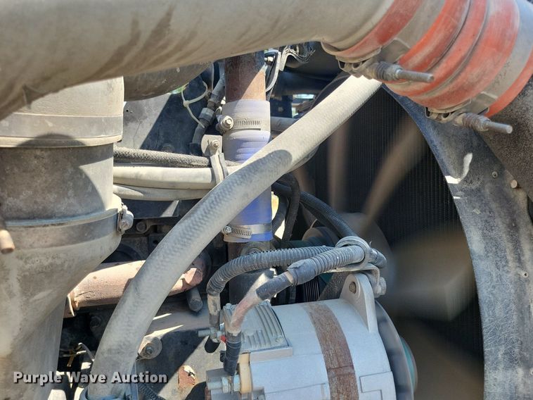 image for item DR4400 2001 Kenworth W900 ready mix truck