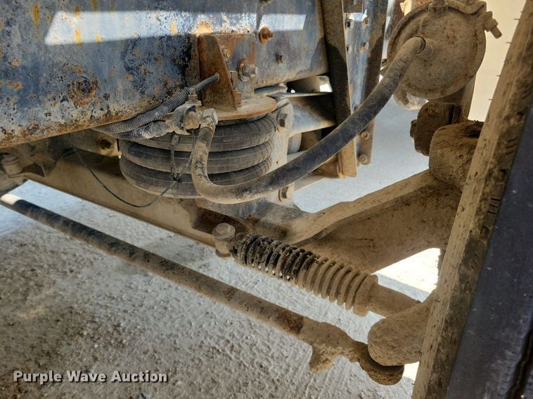 image for item DR4400 2001 Kenworth W900 ready mix truck