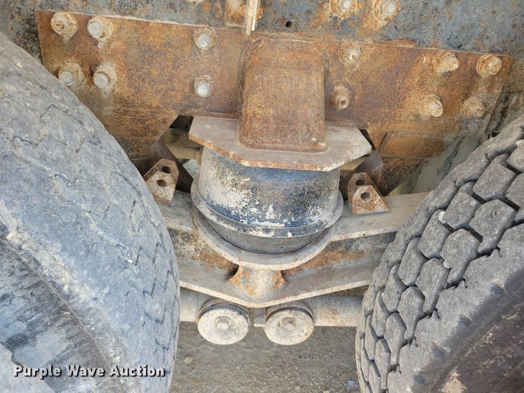 image for item DR4400 2001 Kenworth W900 ready mix truck