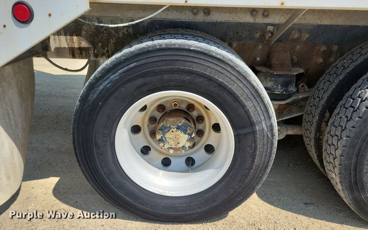 image for item DR4400 2001 Kenworth W900 ready mix truck