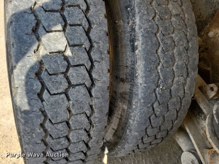 image for item DR4400 2001 Kenworth W900 ready mix truck