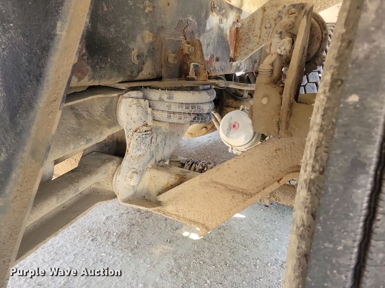 image for item DR4400 2001 Kenworth W900 ready mix truck