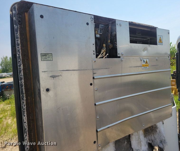 image for item DR4401 (4) Thermo King refrigeration units