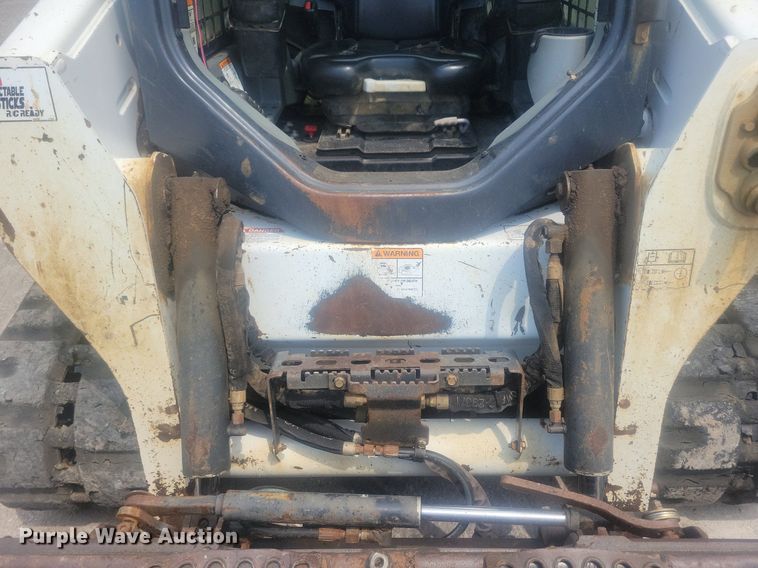 image for item DR4402 2019 Bobcat T595 tracked skid steer loader
