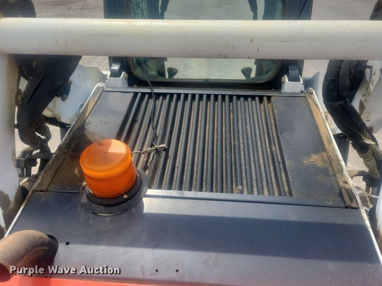 image for item DR4402 2019 Bobcat T595 tracked skid steer loader