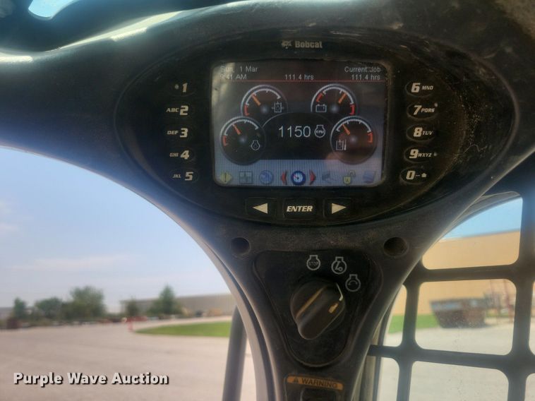 image for item DR4402 2019 Bobcat T595 tracked skid steer loader