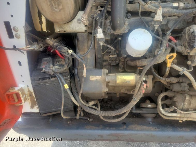 image for item DR4402 2019 Bobcat T595 tracked skid steer loader