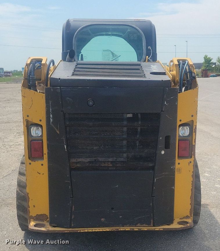 image for item DR4403 2019 Caterpillar 236D3 skid steer loader