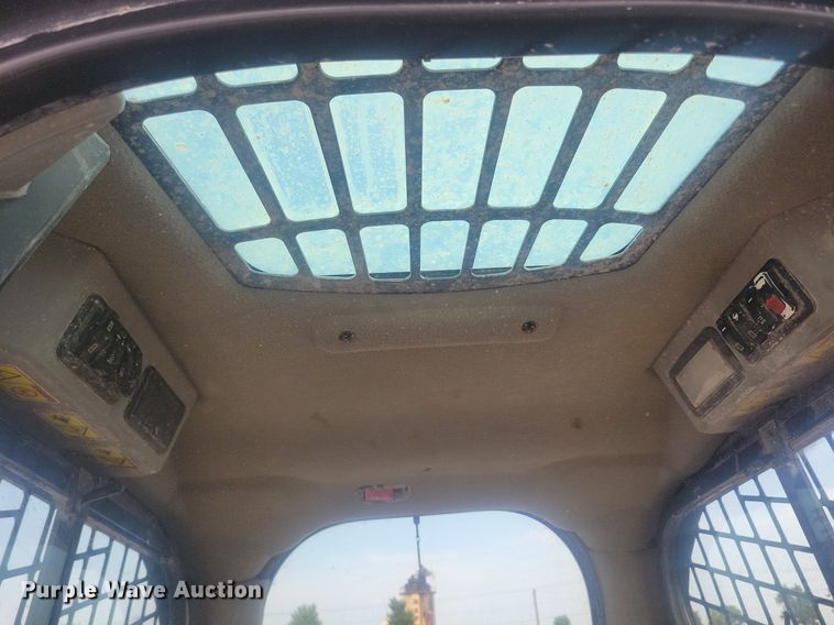 image for item DR4403 2019 Caterpillar 236D3 skid steer loader