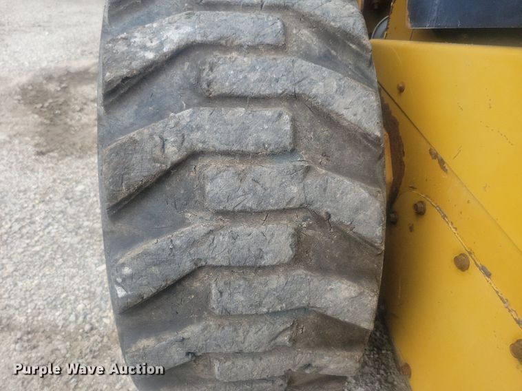 image for item DR4403 2019 Caterpillar 236D3 skid steer loader