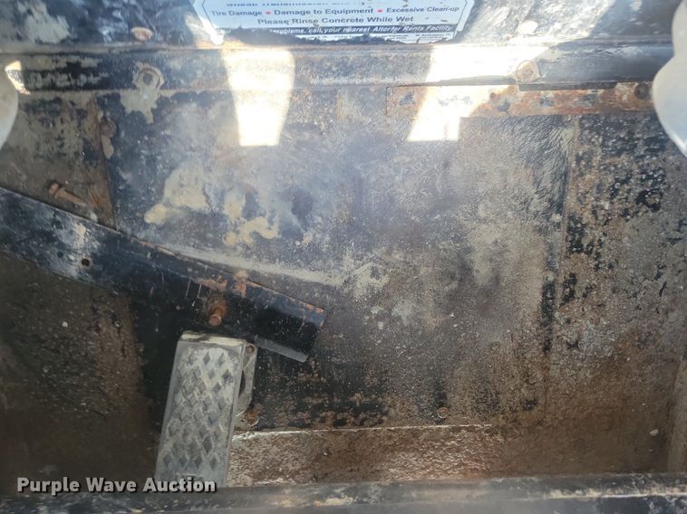 image for item DR4404 2007 Caterpillar 246B skid steer loader