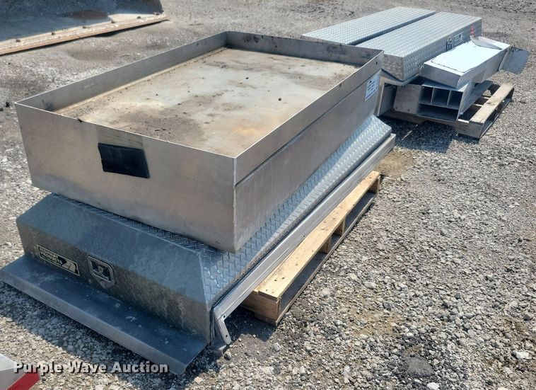 image for item DR4408 Highway Products toolbox