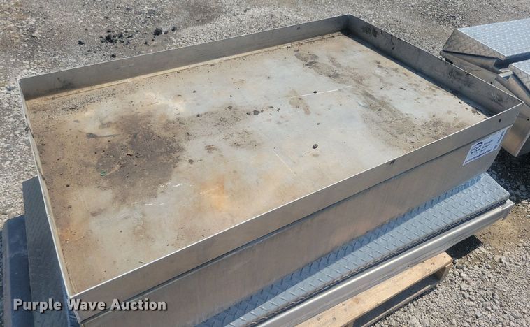 image for item DR4408 Highway Products toolbox