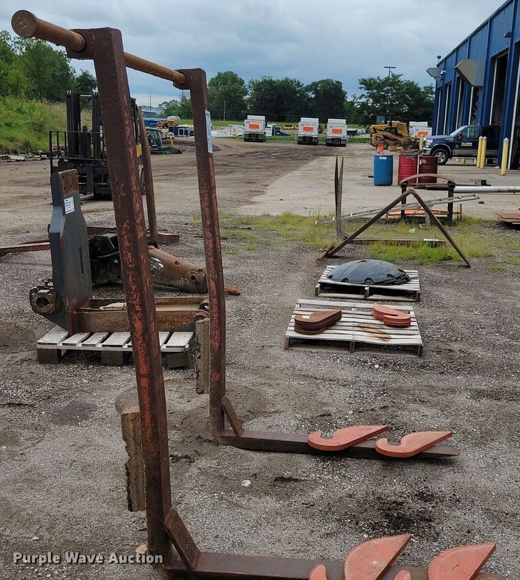 image for item DR4414 CTI loader forks 