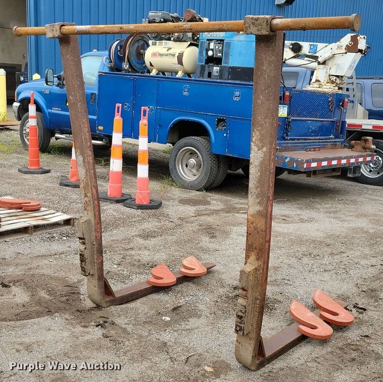 image for item DR4414 CTI loader forks 