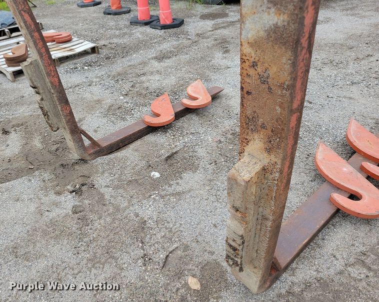 image for item DR4414 CTI loader forks 