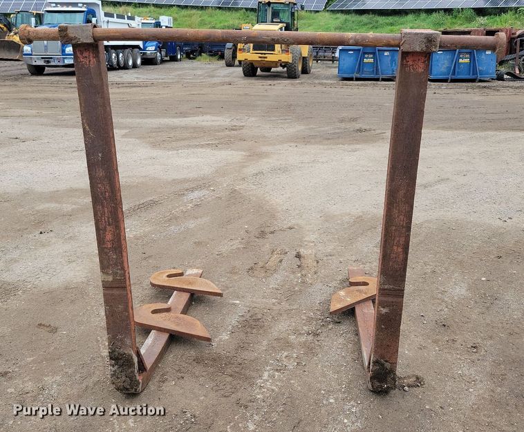 image for item DR4415 CTI loader forks