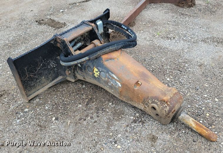 image for item DR4418 Caterpillar H65D skid steer breaker