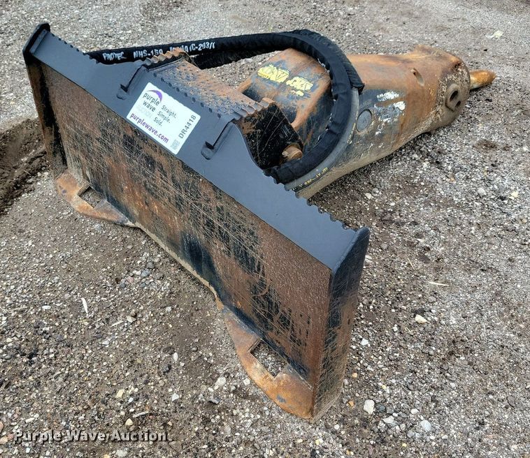 image for item DR4418 Caterpillar H65D skid steer breaker
