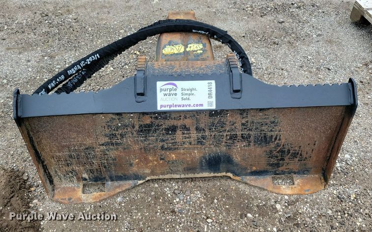 image for item DR4418 Caterpillar H65D skid steer breaker