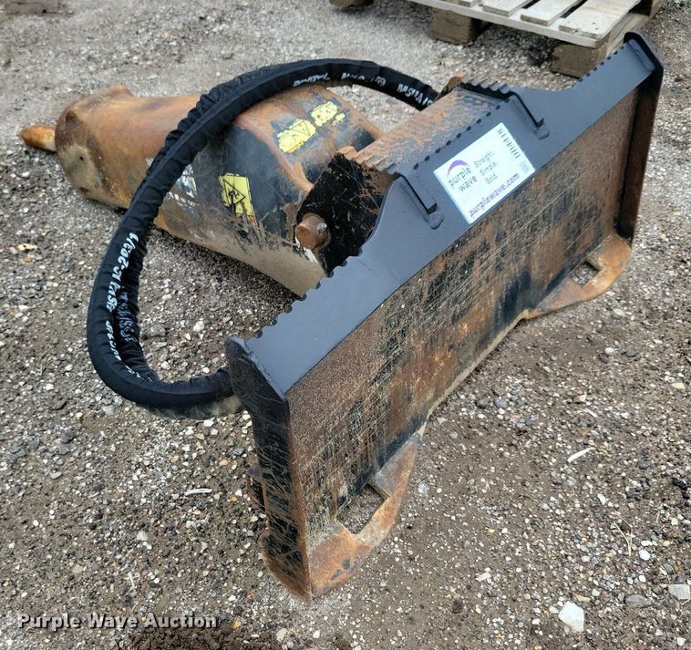 image for item DR4418 Caterpillar H65D skid steer breaker