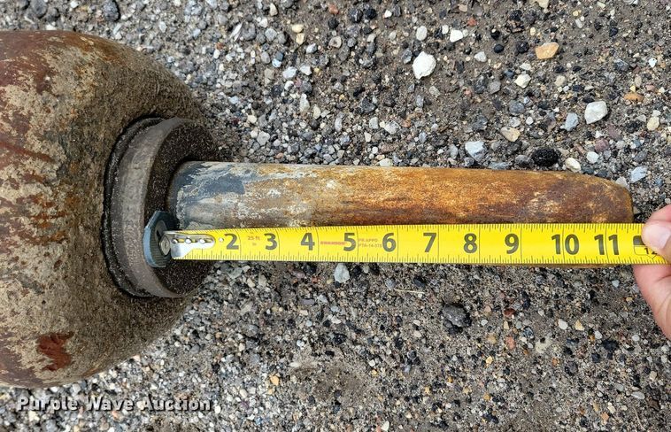 image for item DR4418 Caterpillar H65D skid steer breaker