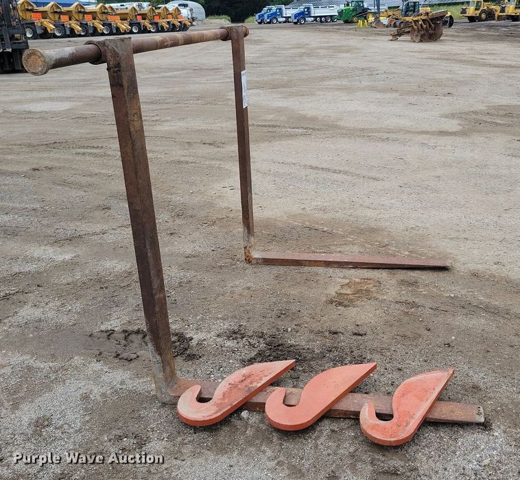 image for item DR4419 TMF loader forks