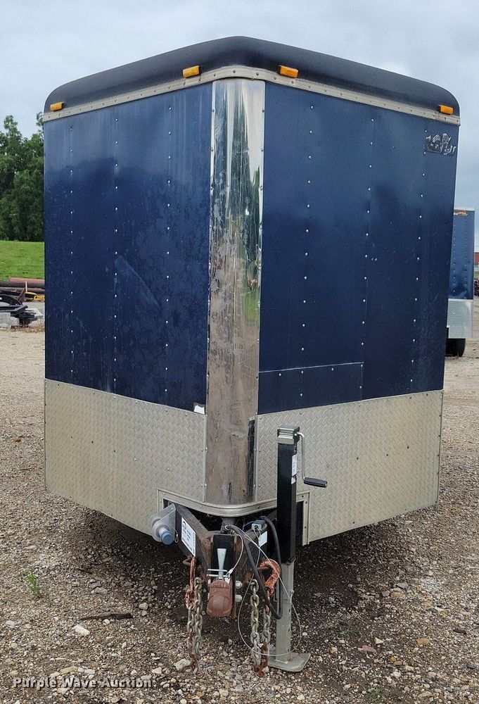 image for item DR4420 2005 Forest River Cargo Mate enclosed cargo trailer