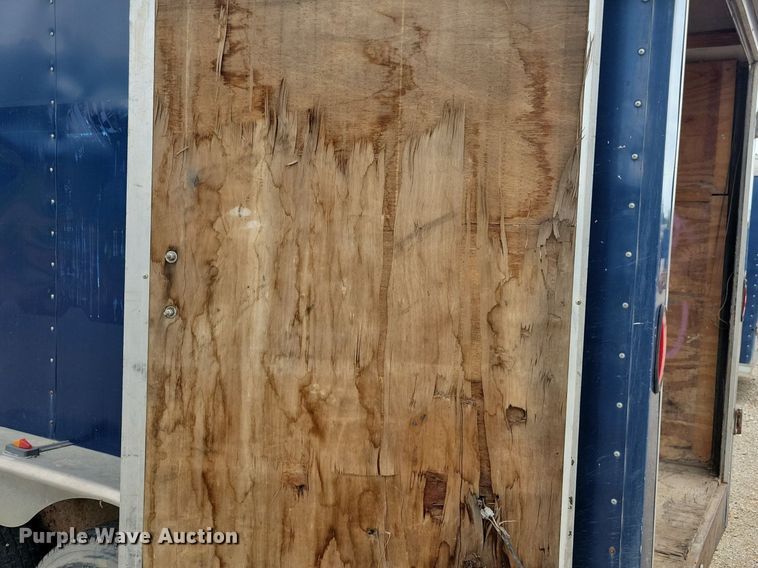 image for item DR4420 2005 Forest River Cargo Mate enclosed cargo trailer