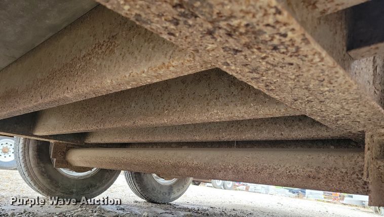 image for item DR4420 2005 Forest River Cargo Mate enclosed cargo trailer